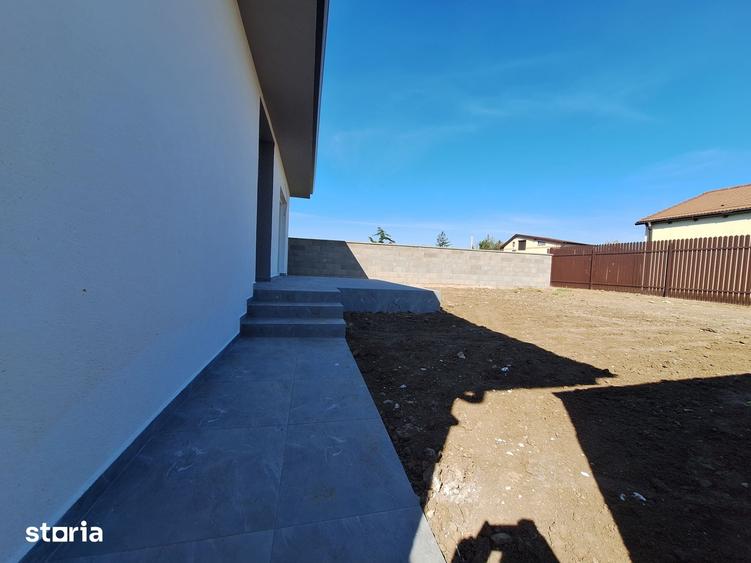 Casa individuala in Sanandrei-70 mp-3 camere-toate utilitatile-strada - 1