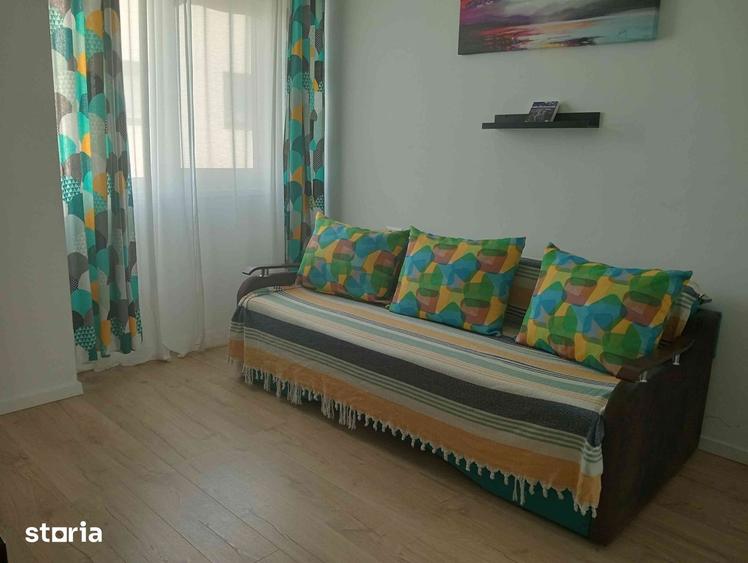 Apartament cu 3 camere, mobilat în Străulești
