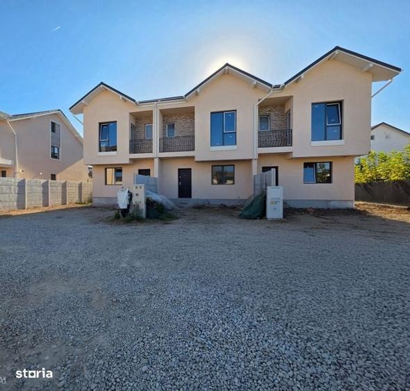 Casă cu 4 camere cu Teren 200 Mp în Cornetu