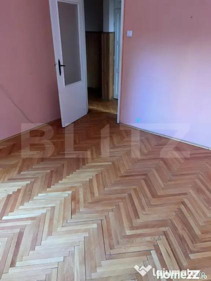 Apartament cu 3 camere, 63 mp - zona Dacia, Oradea - 2