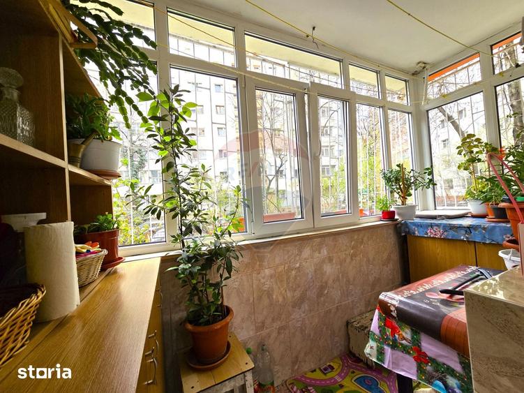 Apartament cu 2 camere decomandat în Tei