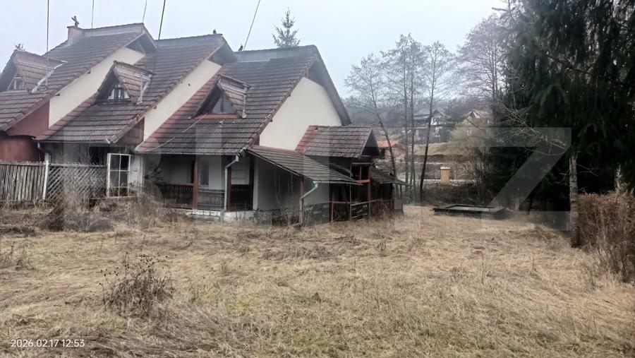 Casă individuală cu 3 camere cu Teren 1000 Mp în Sovata