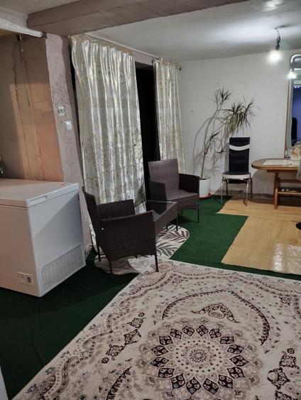 Casă cu 3 camere în Central