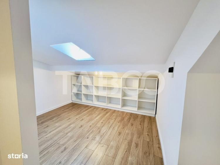 Apartament cu 3 camere decomandat în Cristian