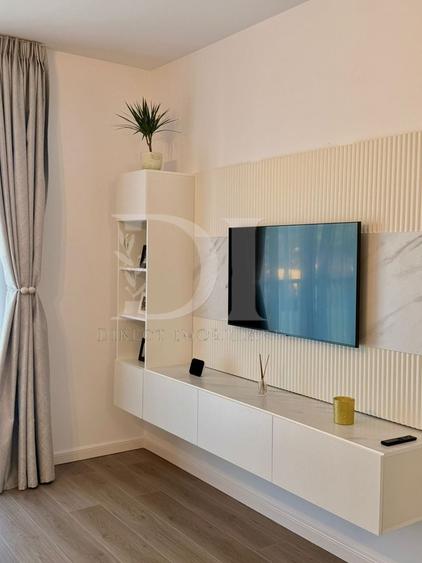 Apartament cu 2 camere semidecomandat, mobilat în Florești