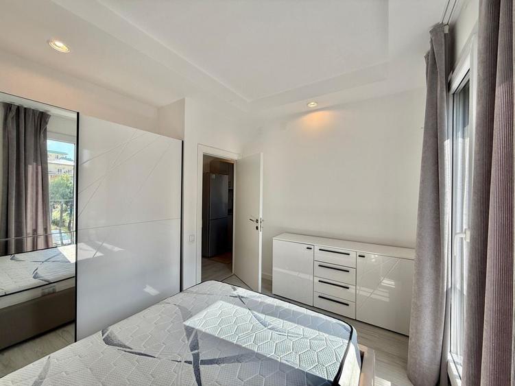 Apartament cu 2 camere semidecomandat în Ștefăneștii de Jos