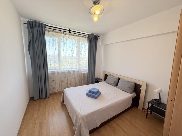 Apartament cu 3 camere semidecomandat, mobilat în Iancului