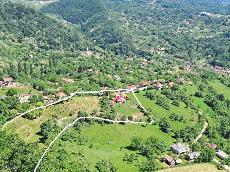 Casă cu 4 camere în Hondol