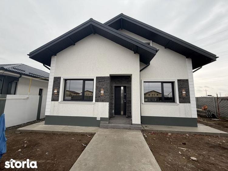 Casă cu 4 camere cu Teren 165 Mp în Central
