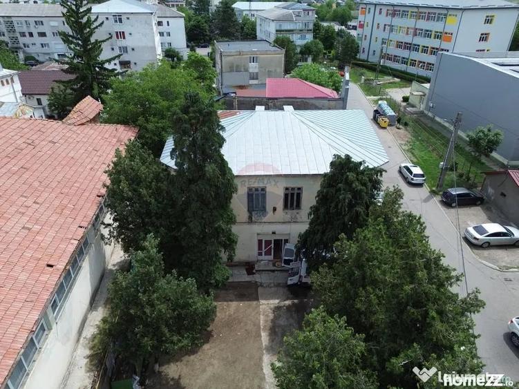 Spațiu comercial, de 350 mp, în Ultracentral