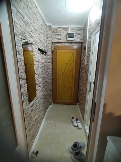 Inchiriez apartament cu 2 camere langa liceul Cerna - 8