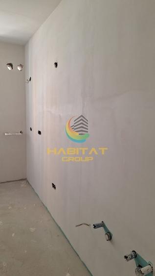 Apartament cu 3 camere decomandat în Berceni