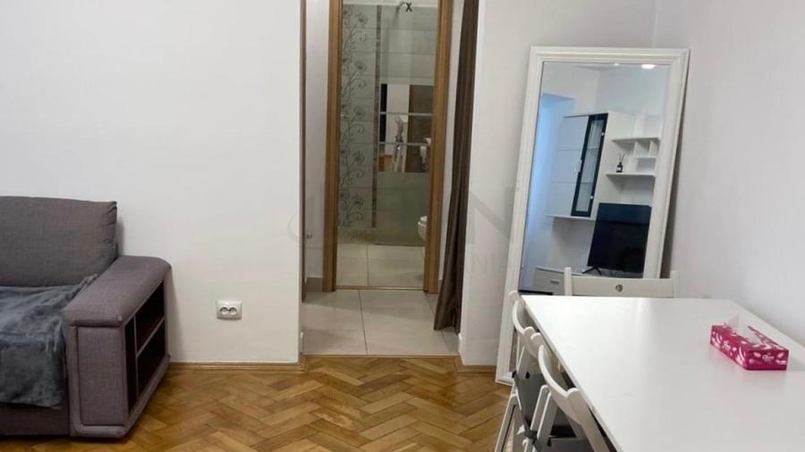 REA1022964 Apartament 2 camere Piata Victoriei la 2 min de metrou - 4