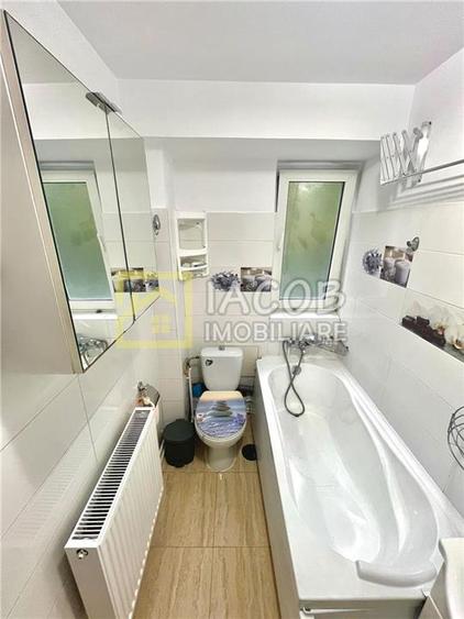 Apartament cu 2 camere decomandat, mobilat în 9 Mai
