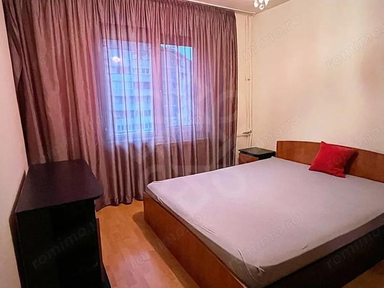 Apartament cu 3 camere decomandat în Rogerius