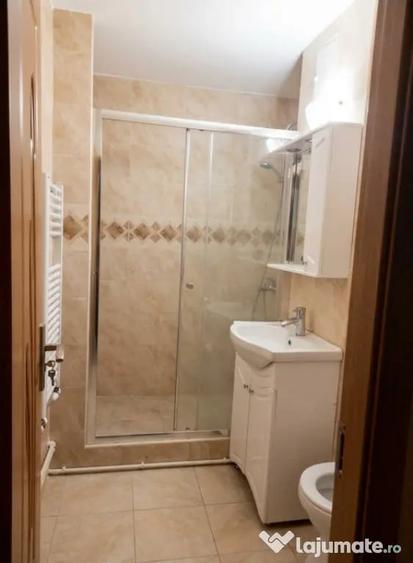 Apartament cu 2 camere decomandat în Gara