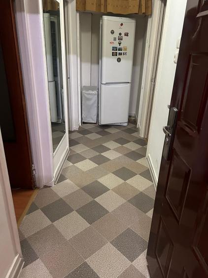 Apartament cu 2 camere decomandat în Basarabia