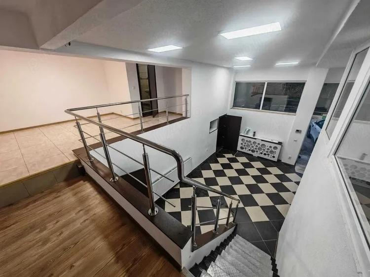 Spațiu comercial, de 117 mp, în Central