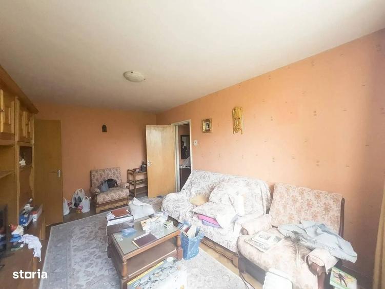 Apartament cu 2 camere semidecomandat în Dristor