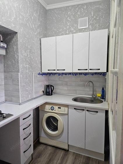 Garsonieră decomandată în Muncii