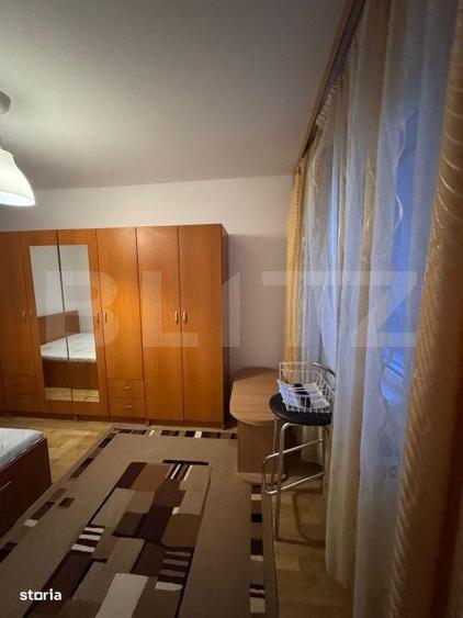Apartament cu 3 camere semidecomandat, mobilat în Giurgiului