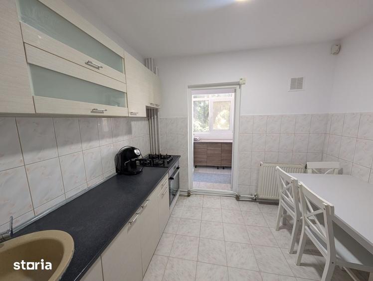 Apartament cu 2 camere decomandat în Mioriței