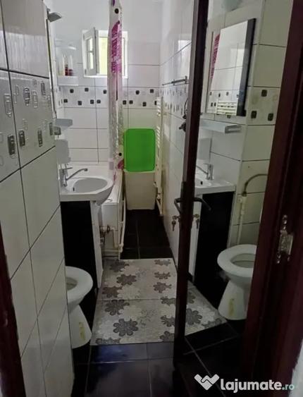 Apartament cu 2 camere semidecomandat în Central