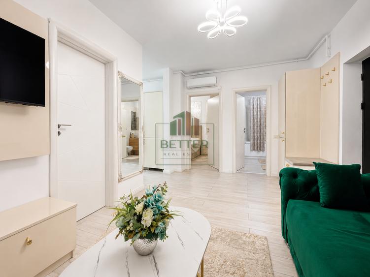 Apartament cu 3 camere semidecomandat în Vest