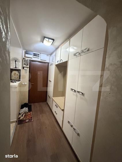 Apartament cu 3 camere semidecomandat în George Enescu