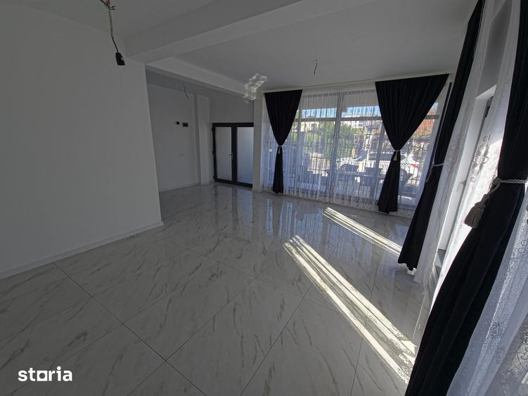 Casă cu 4 camere cu Teren 162 Mp în Central