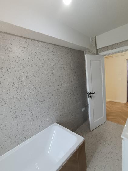 Apartament cu 2 camere decomandat în Valea Lupului