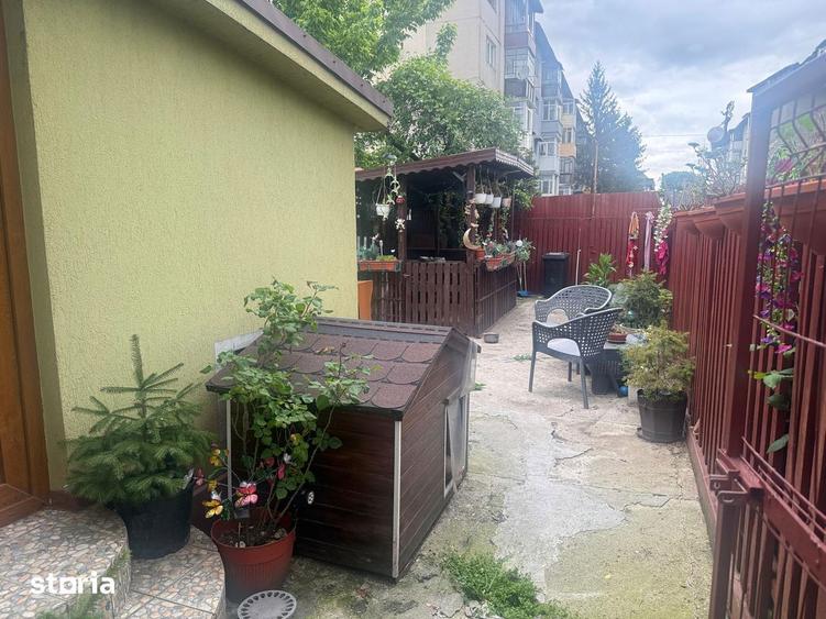 Vanzare casa 3 camere+dependinte, Targoviste, micro 4, stradal - 2