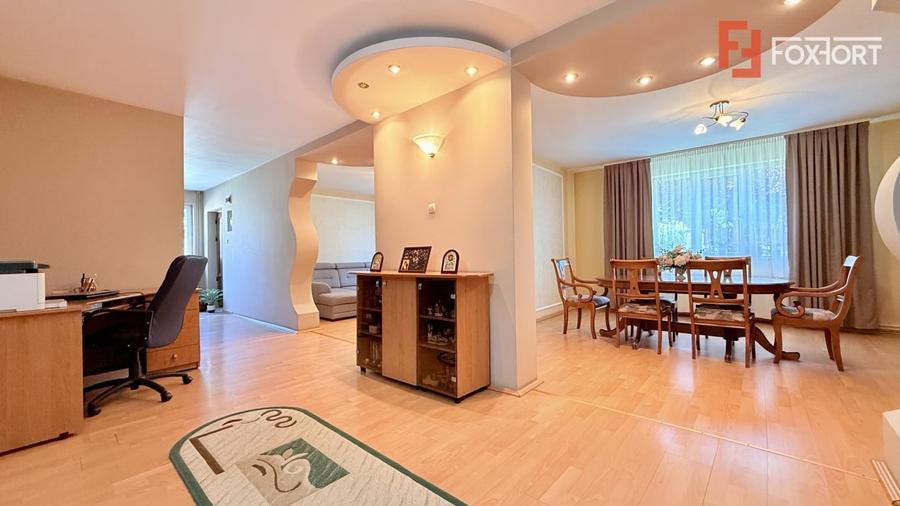 Casă individuală cu 5 camere cu Piscina în Brâncoveanu