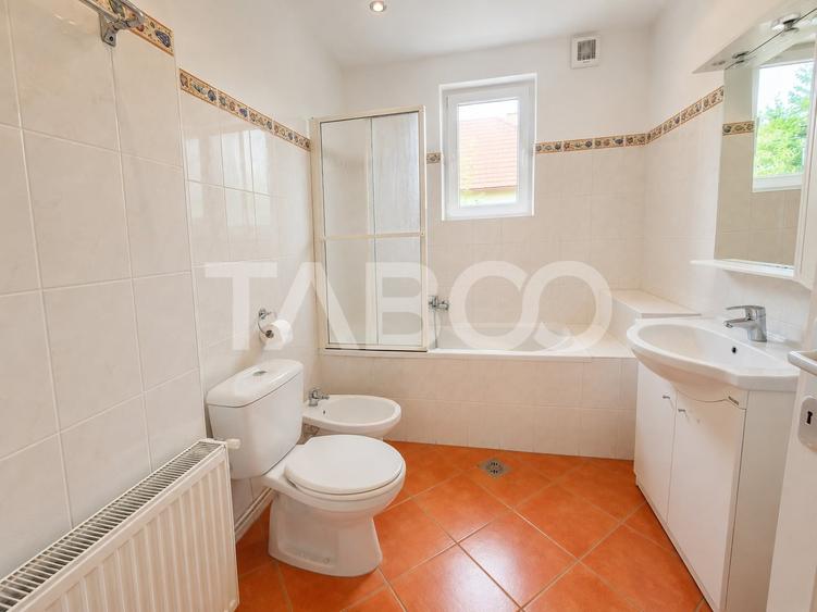 Apartament la casa de inchiriat 3 camere zona Sub Arini din Sibiu - 9