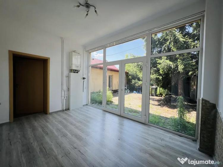 Casă cu 5 camere cu Teren 250 Mp în Cetății