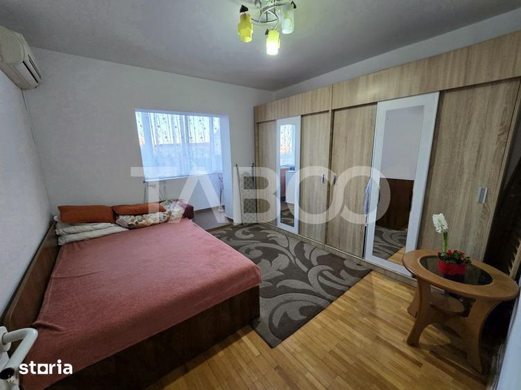 Apartament cu 3 camere decomandat, mobilat în Turnișor