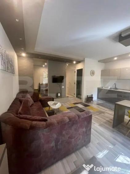 Apartament cu 2 camere semidecomandat în Central