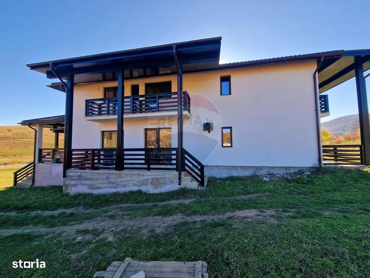 Casa / Vila cu 8 camere de vanzare in zona Balaur - 5