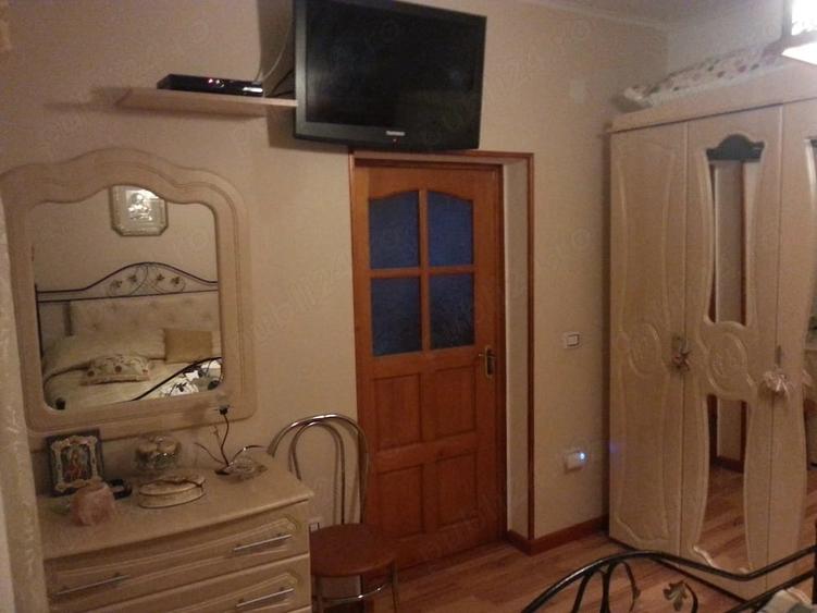 Casă cu Teren 324 Mp în Hârșova