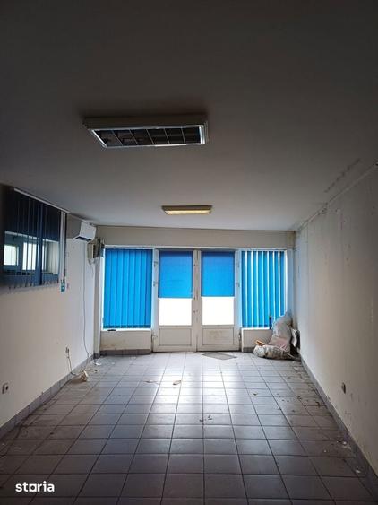 Spațiu comercial, de 30 mp, în Tomis II