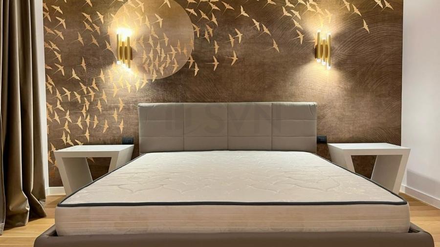 Apartament cu 4 camere decomandat, mobilat în Herăstrău