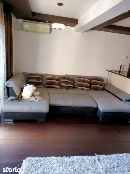 Apartament cu 3 camere în Cantemir
