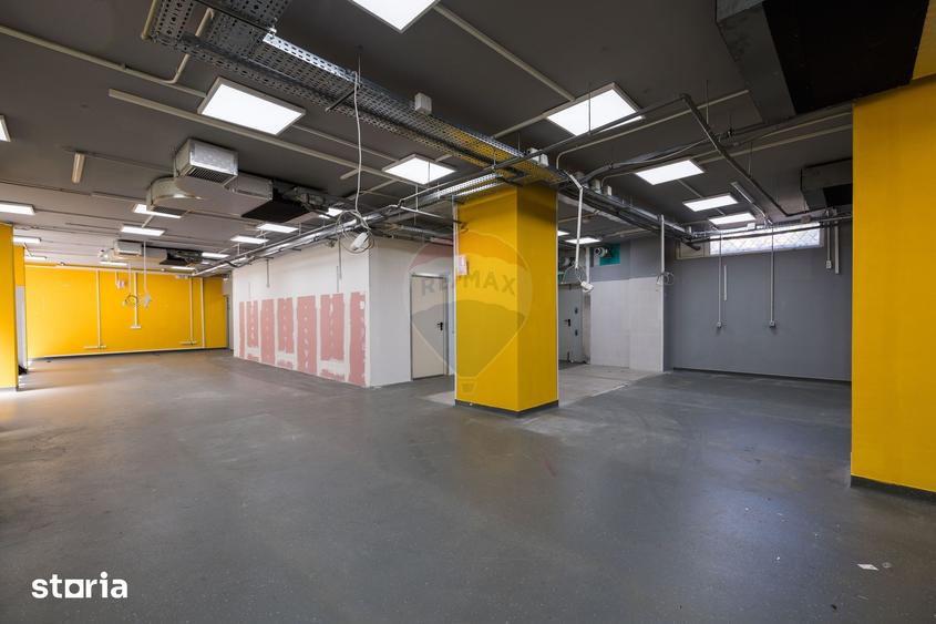 Spațiu comercial, de 231 mp, în Bartolomeu