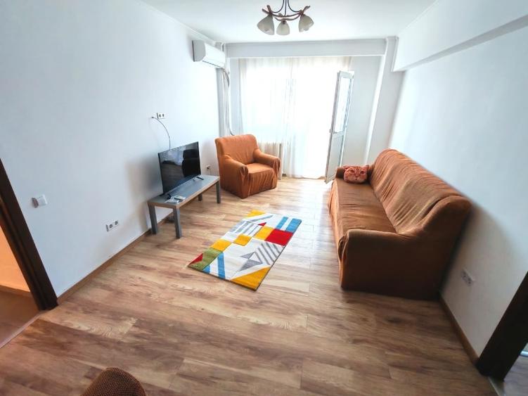 Apartament cu 3 camere semidecomandat, mobilat în Nicolae Grigorescu