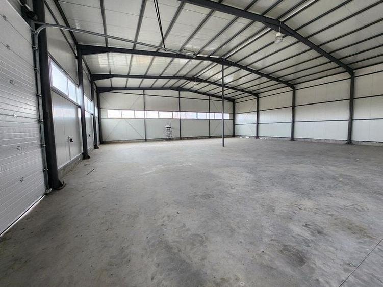 Spațiu industrial, de 500 mp, în Central