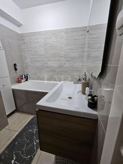 Apartament cu 3 camere decomandat, mobilat în Baciu