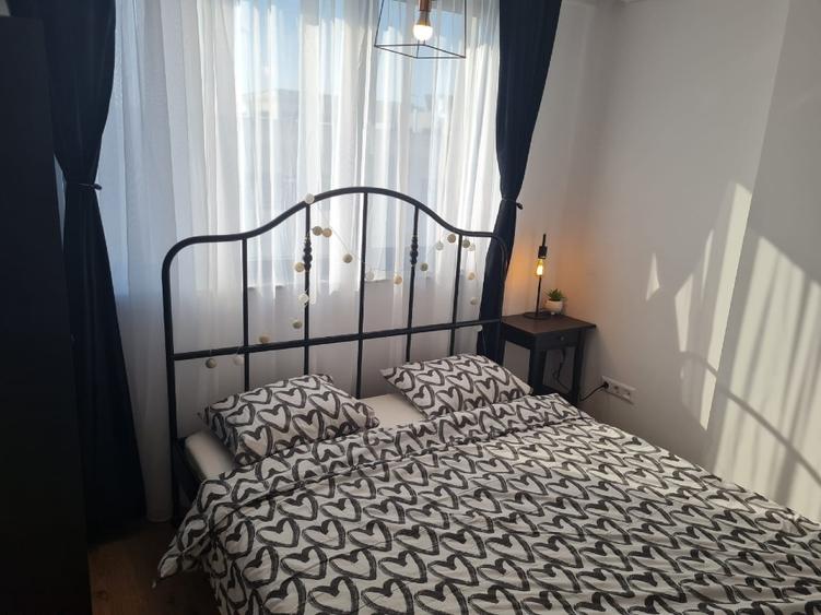 Apartament cu 2 camere decomandat, mobilat în Central
