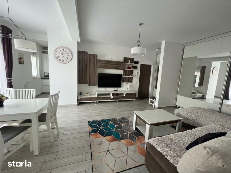 Apartament cu 3 camere în Dumbrăvița