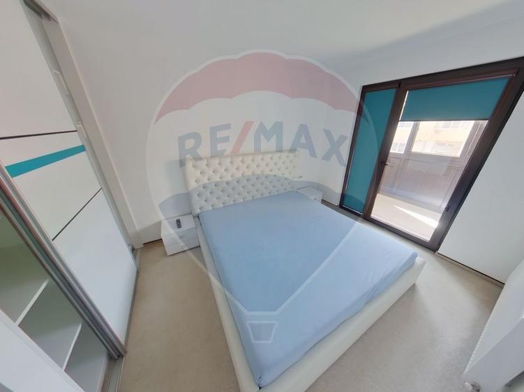 Apartament cu 2 camere, mobilat în Central