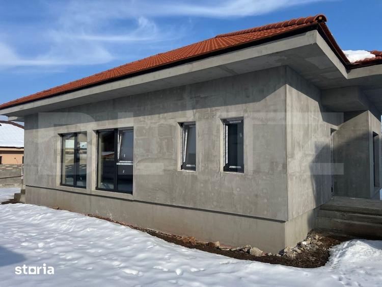 Casă cu 4 camere cu Teren 535 Mp în Micești